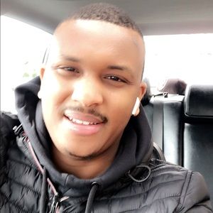 Meet your Posher, Boubacar